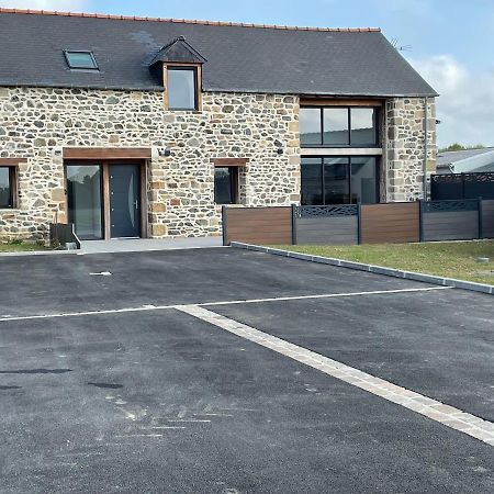 Magnifique Corps De Ferme Renove Avec Jacuzzi Villa Hillion Buitenkant foto