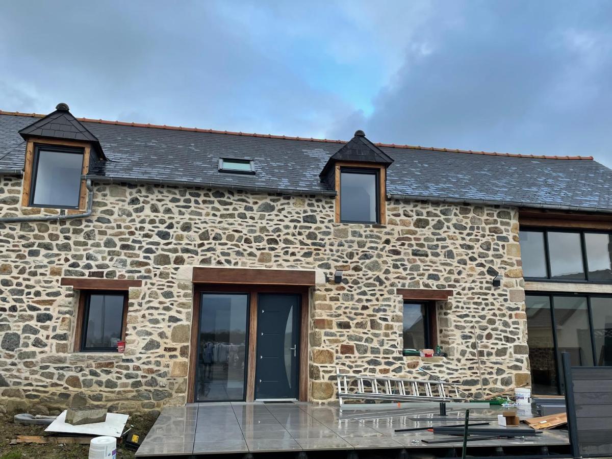 Magnifique Corps De Ferme Renove Avec Jacuzzi Villa Hillion Buitenkant foto